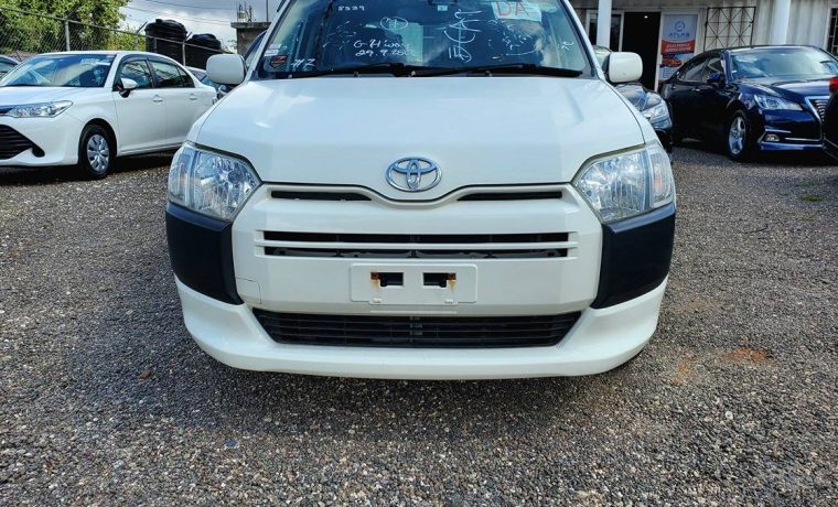 Toyota Probox (Van)