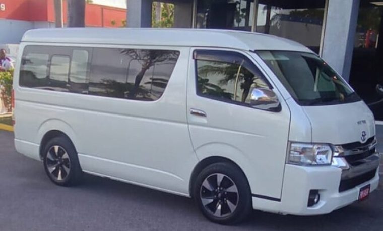 Hotel Shuttle Taxi