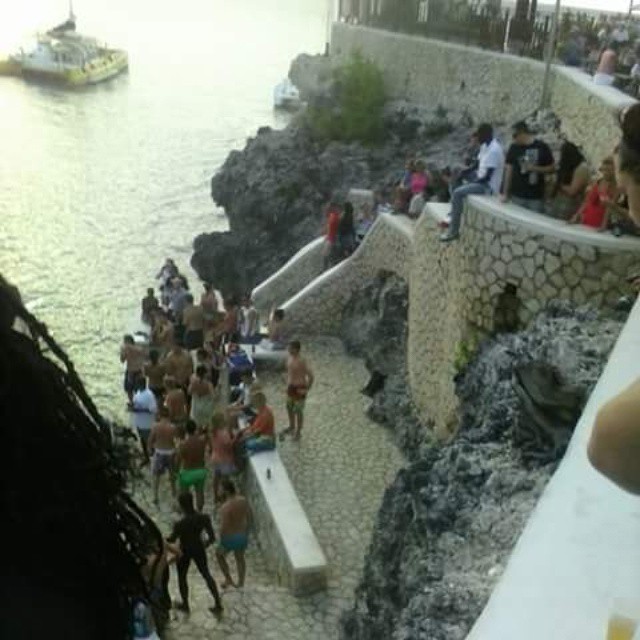Jam Rock Tours Jamaica: Airport Transfers & Excursions